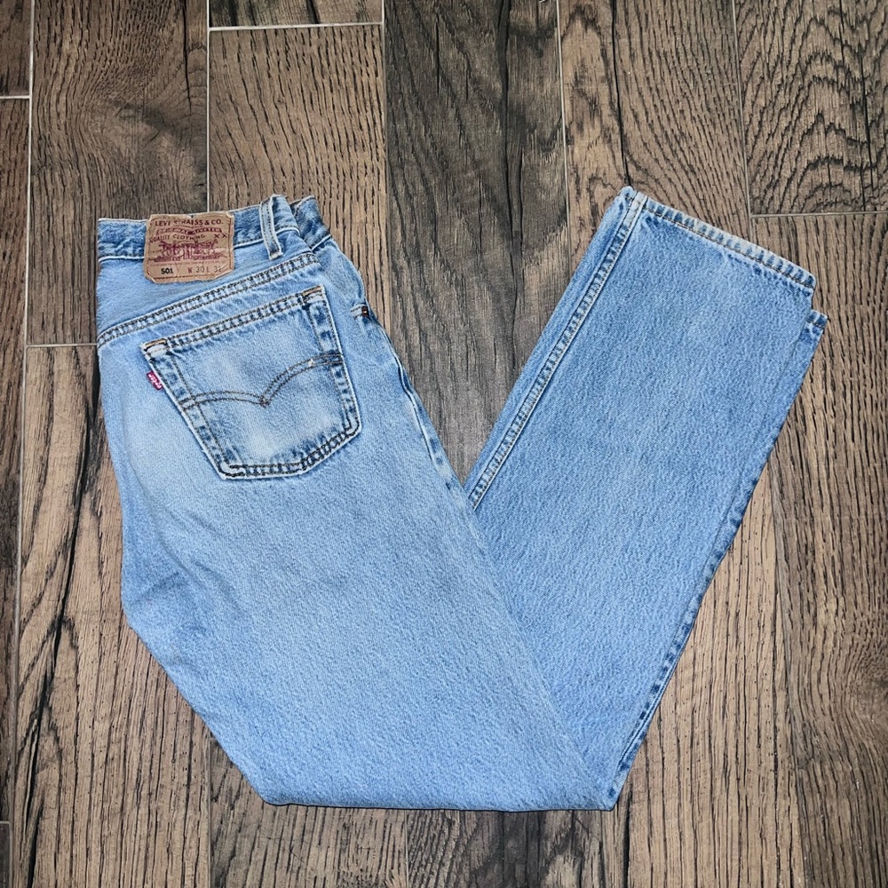 Levi’s low rise jeans